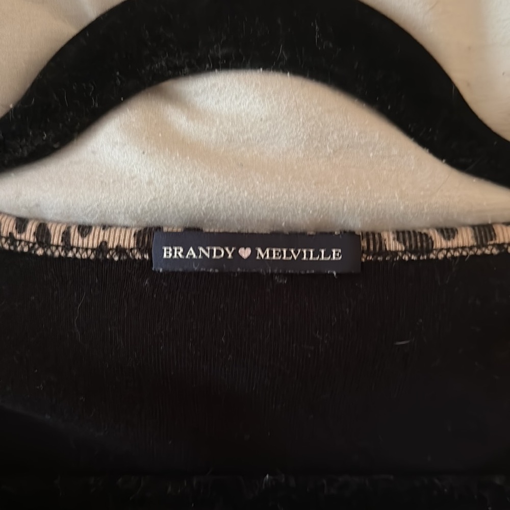 brandy melville top - Picture 4 of 4
